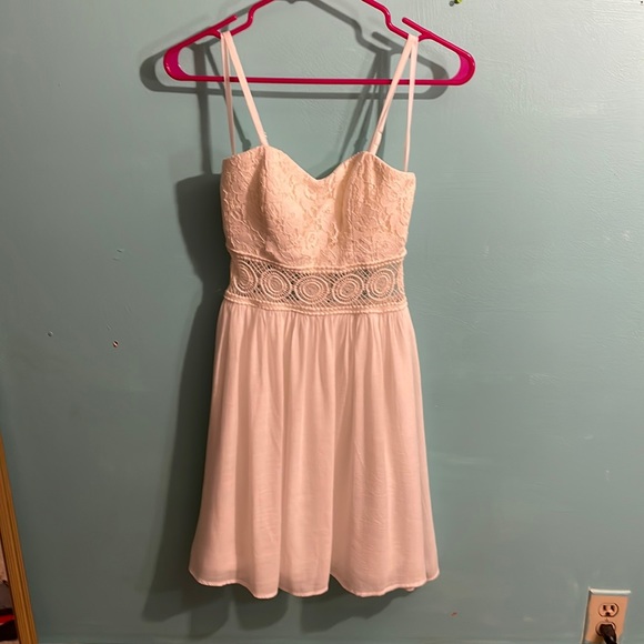 Dress - Picture 1 of 2